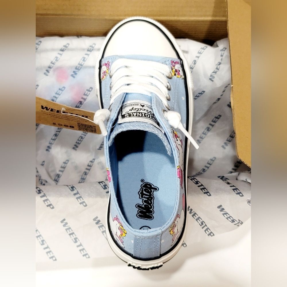 Weestep Kids Girls Lace Up Blue Unicorn Canvas Sneakers Shoes Size 11 NWT, NWB - Picture 13 of 16